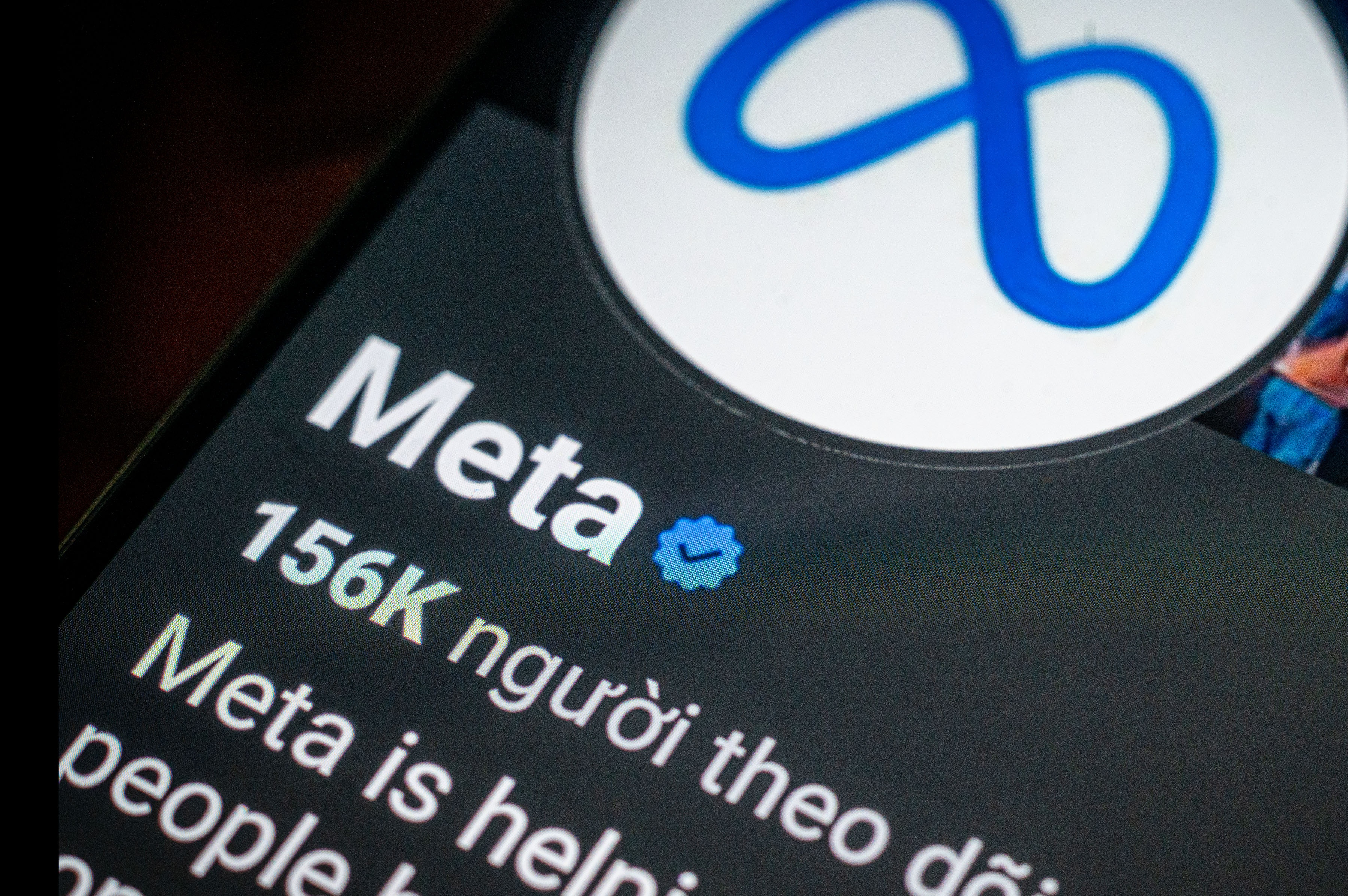 Cap 'tick xanh' la trach nhiem cua mang xa hoi, khong phai xin hinh anh