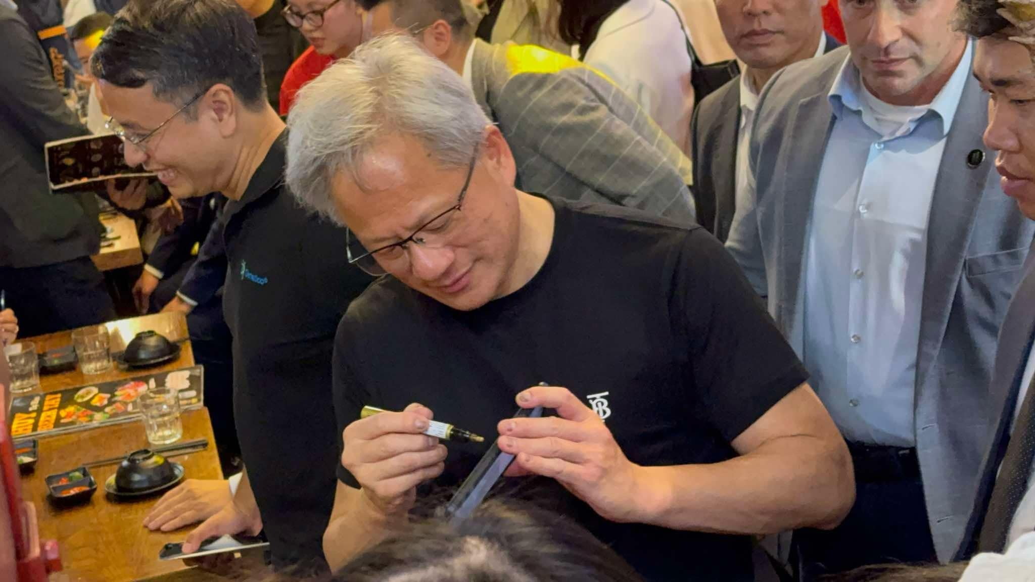 CEO Nvidia o Viet Nam anh 7