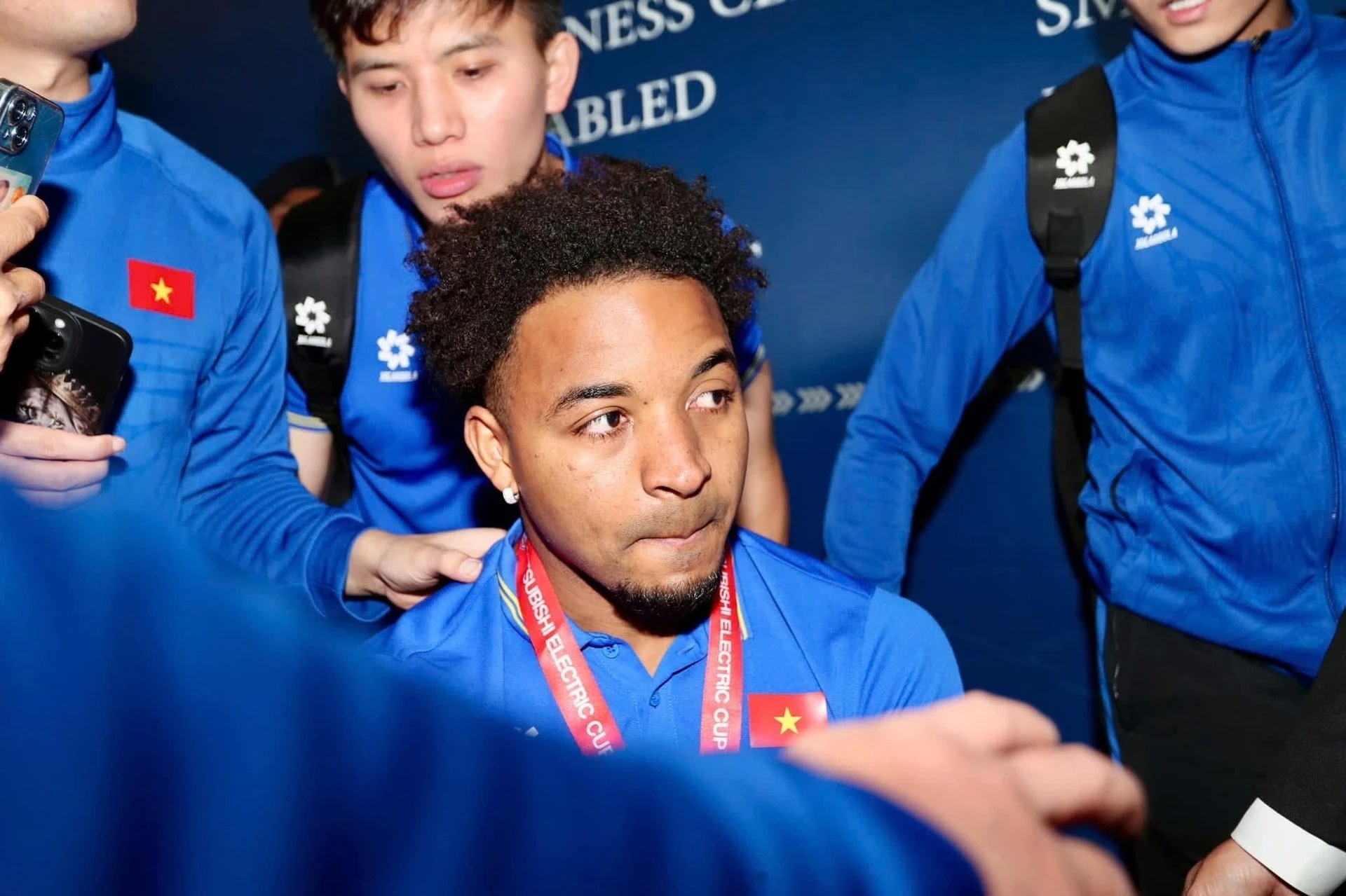 Fan Thai Lan lang ma Xuan Son hinh anh