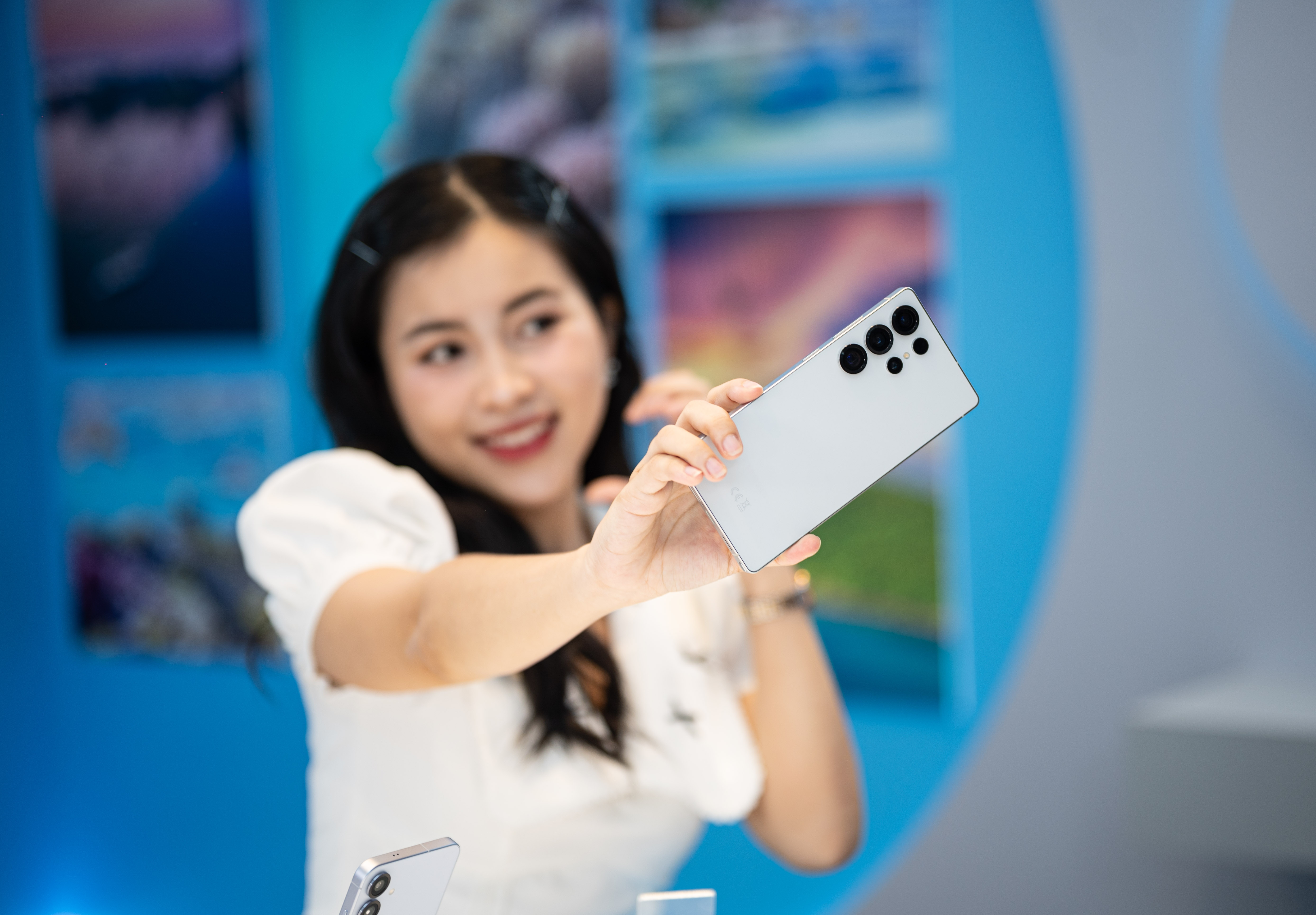 Oppo lan dau vuot Samsung tai Dong Nam A hinh anh