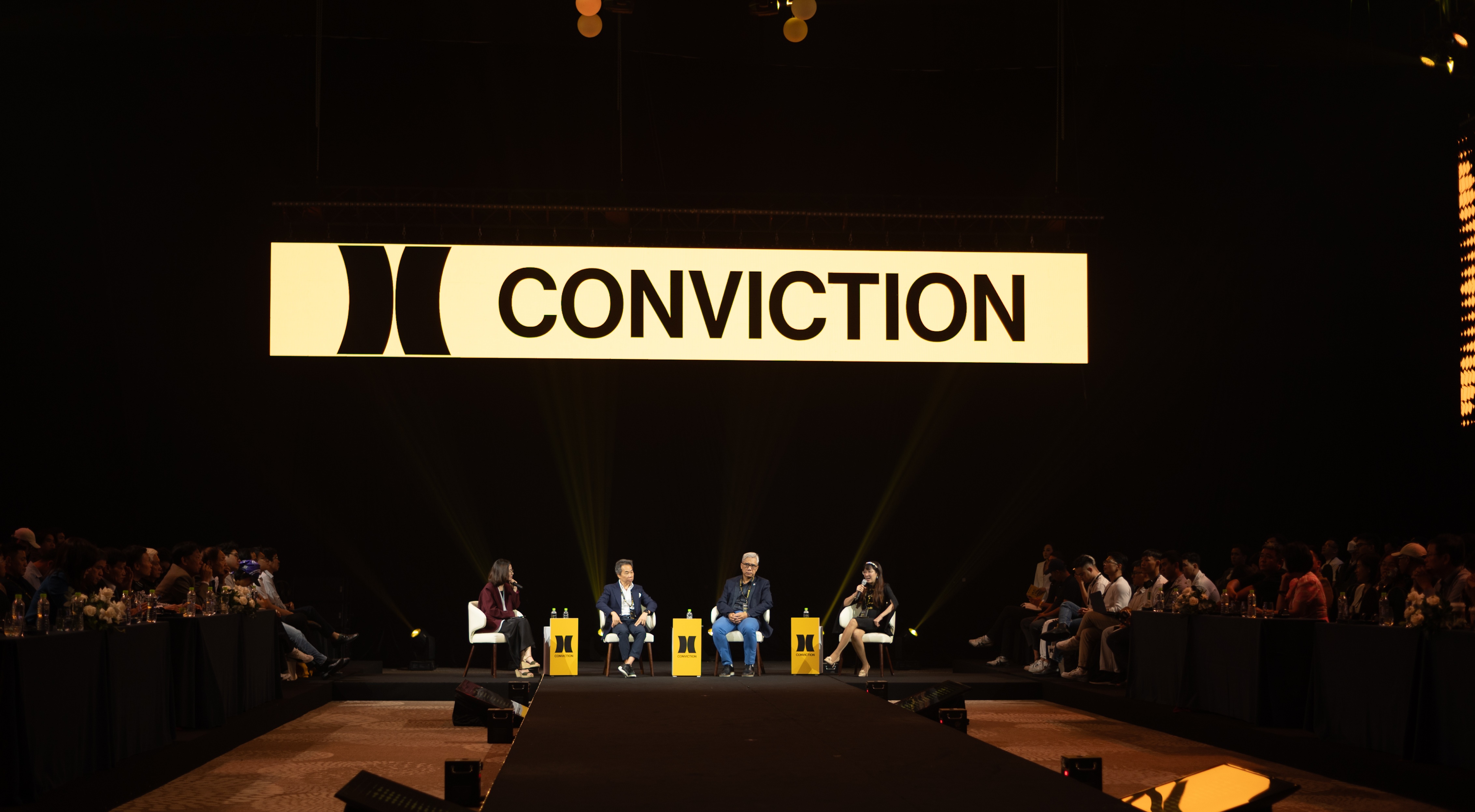 Mot vong Conviction 2025 hinh anh