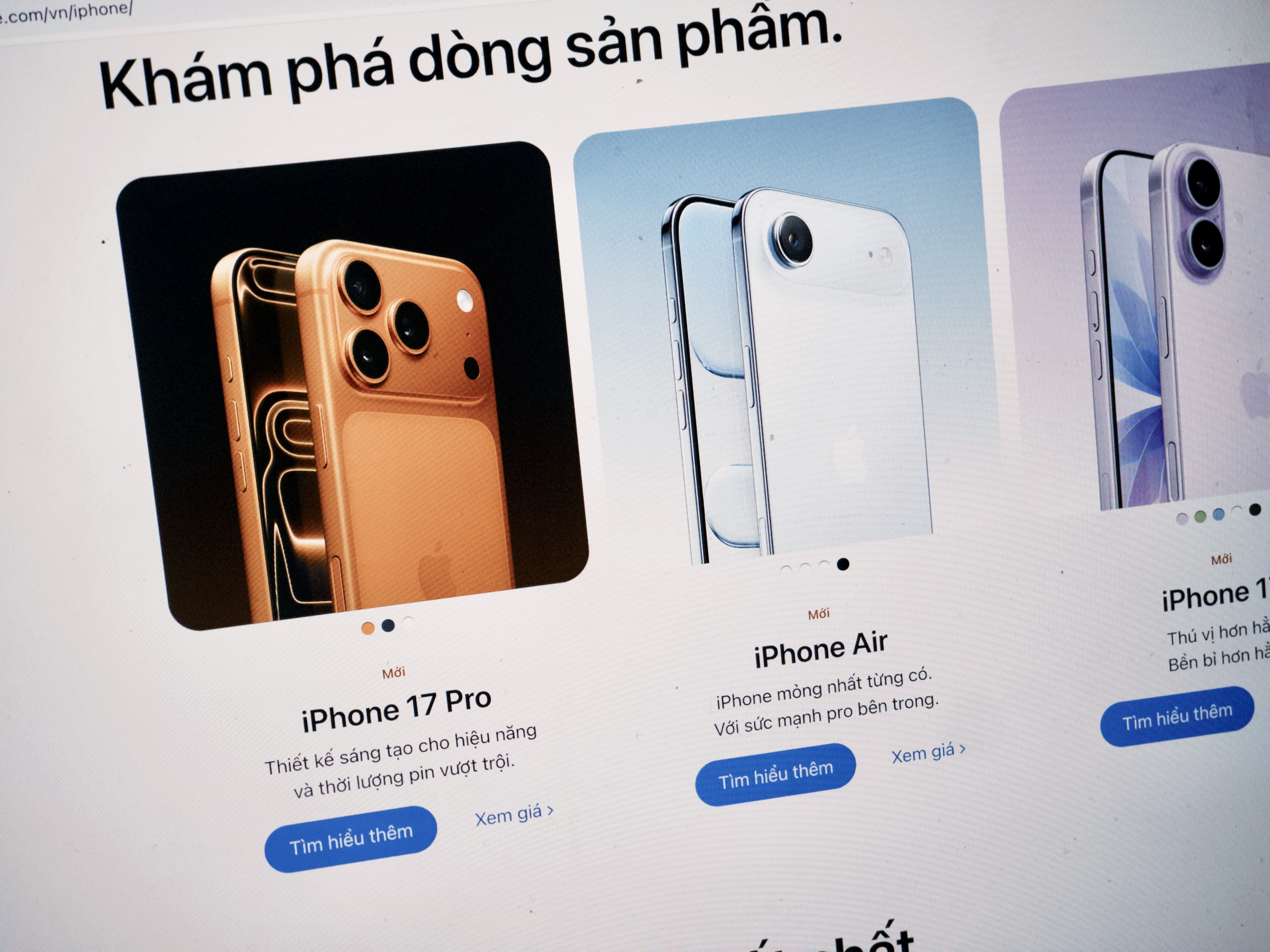 iPhone 17 Pro Max chay hang sau 5 phut, dai ly sap web dat hang hinh anh