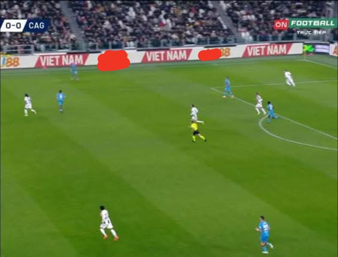 Juventus bi cat song anh 1