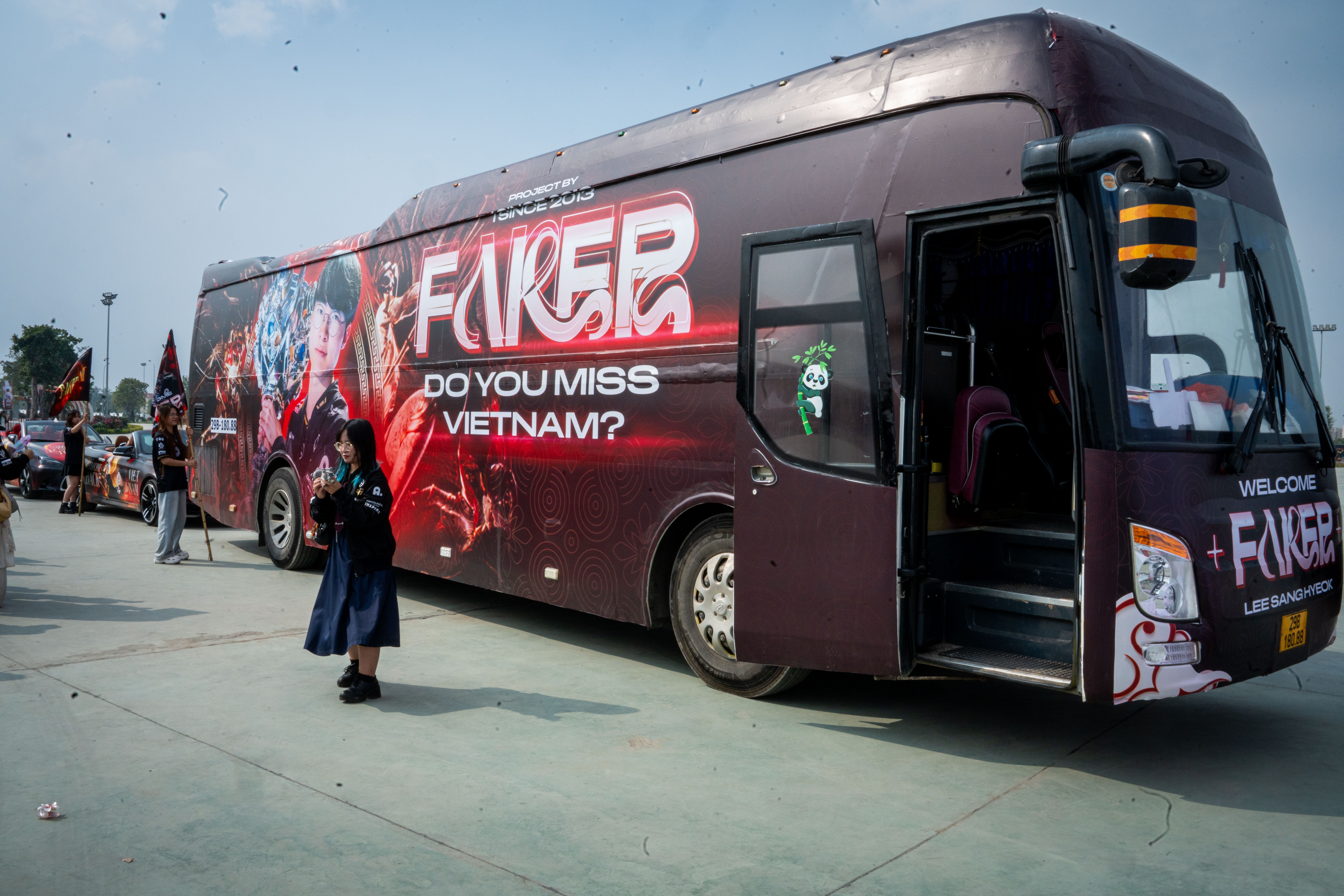 T1 sang Viet Nam anh 4