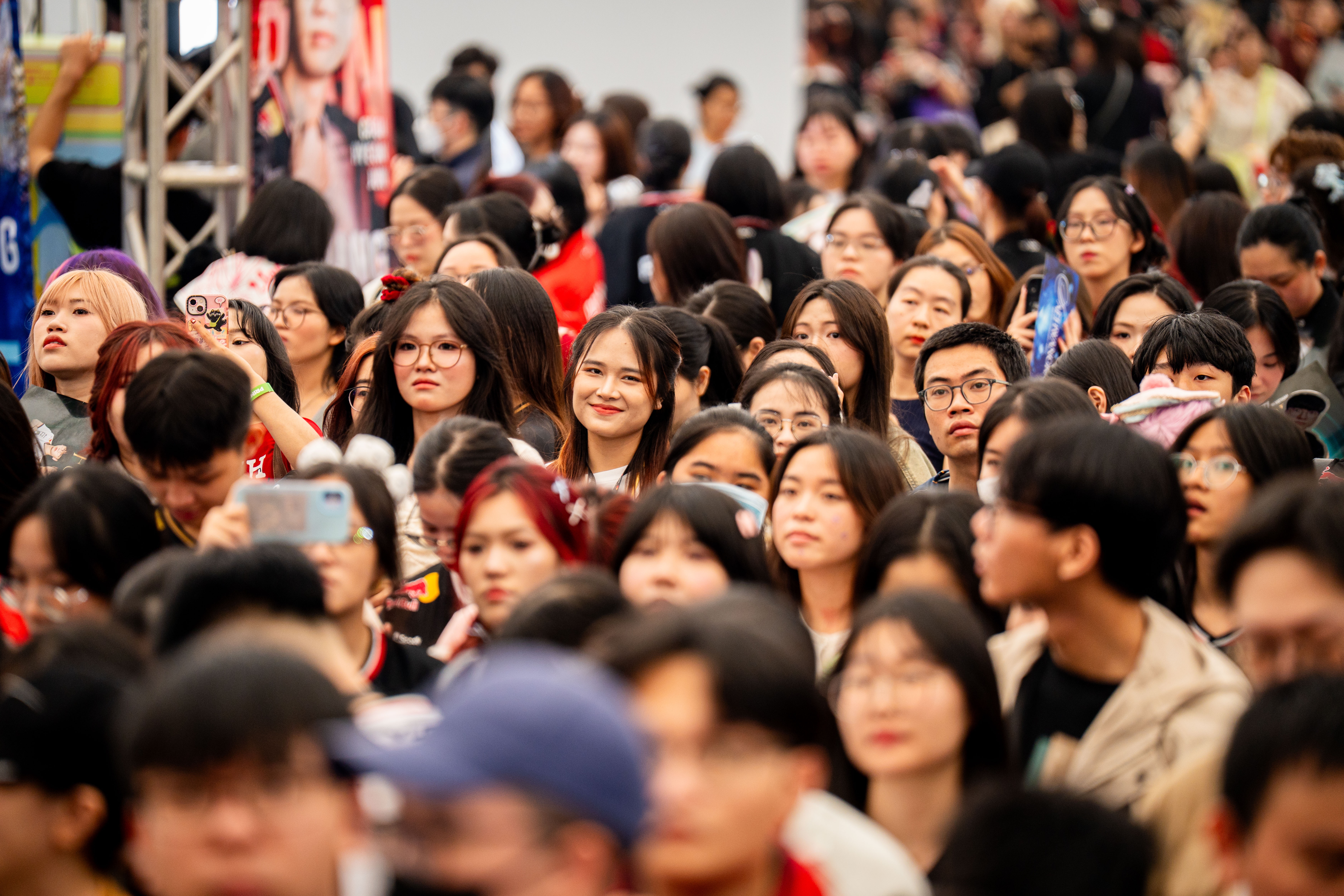 T1 sang Viet Nam anh 2