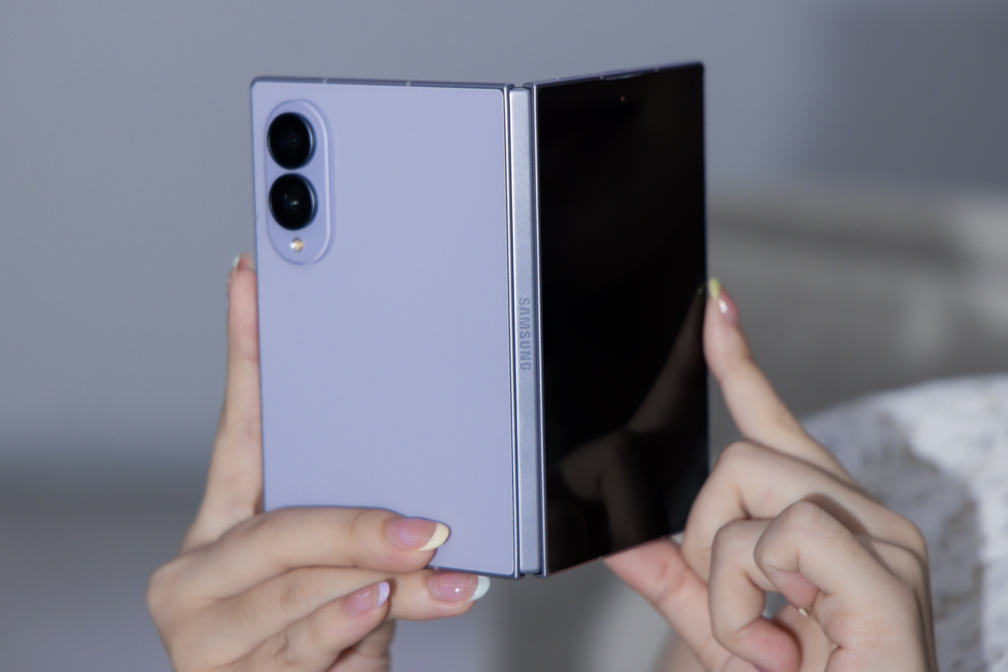 Z fold8 ảnh 10 Z fold8 ảnh 10