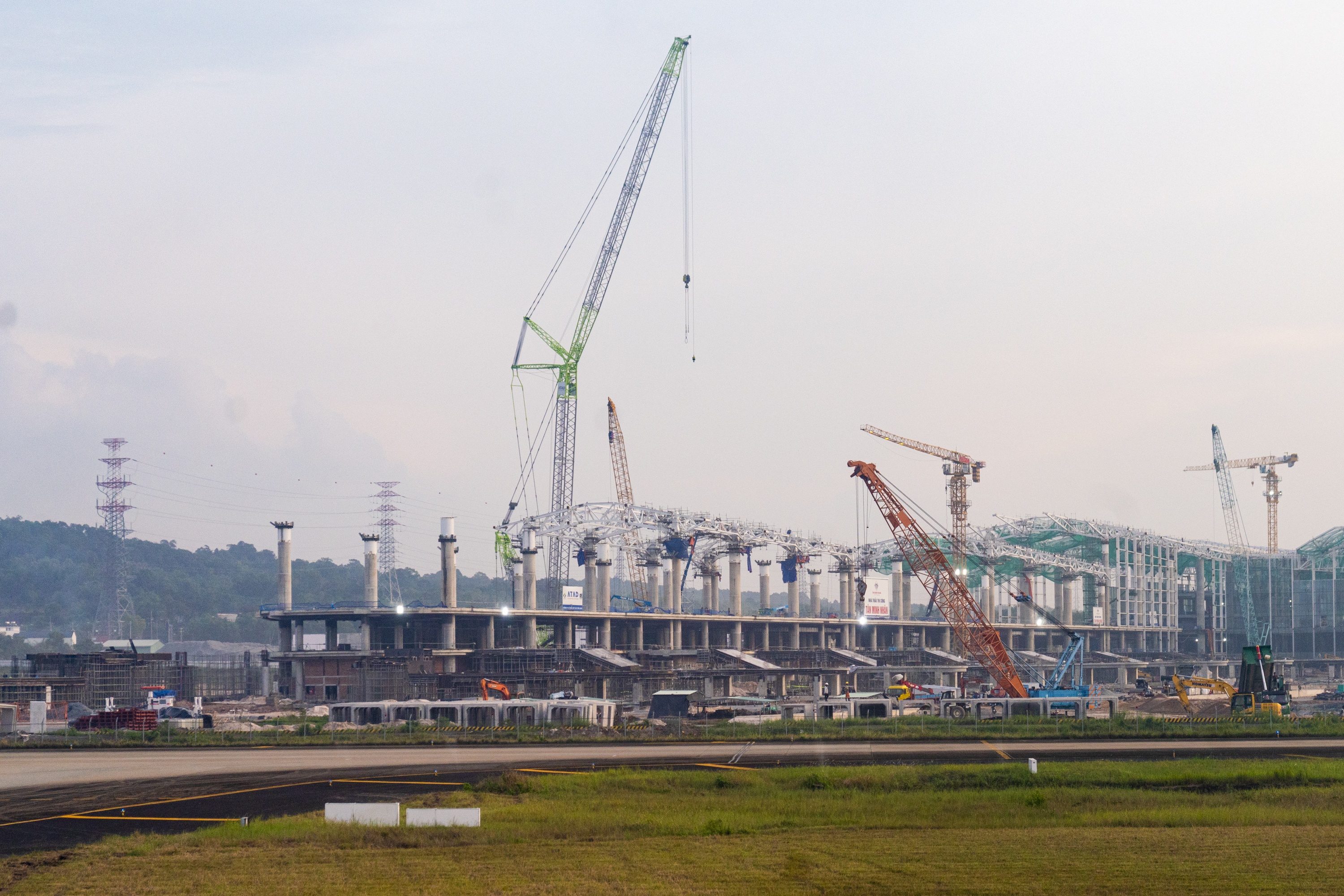 APEC, tàu điện LRT ảnh 19 APEC, tàu điện LRT ảnh 19