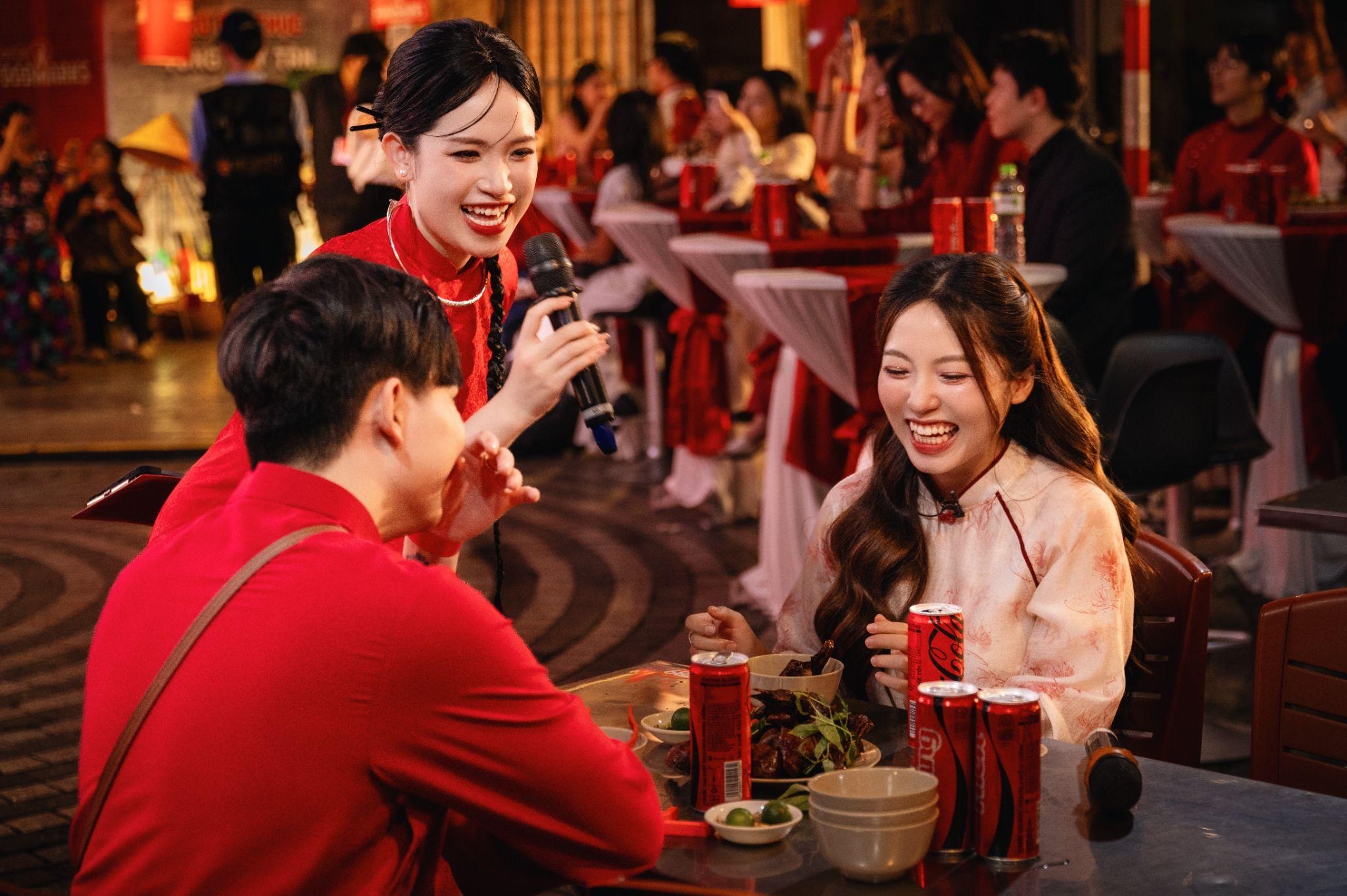 Pho Tong Duy Tan lot 'top trending' toa do am thuc cua dan sanh an hinh anh