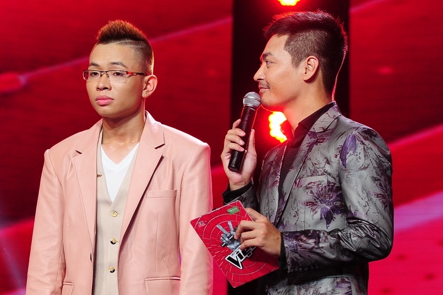Bất ngờ tuyên bố ngừng tham gia GIọng hát Việt 2015 của Đăng Quang khiến HLV Tuấn Hưng nổi cáu.
