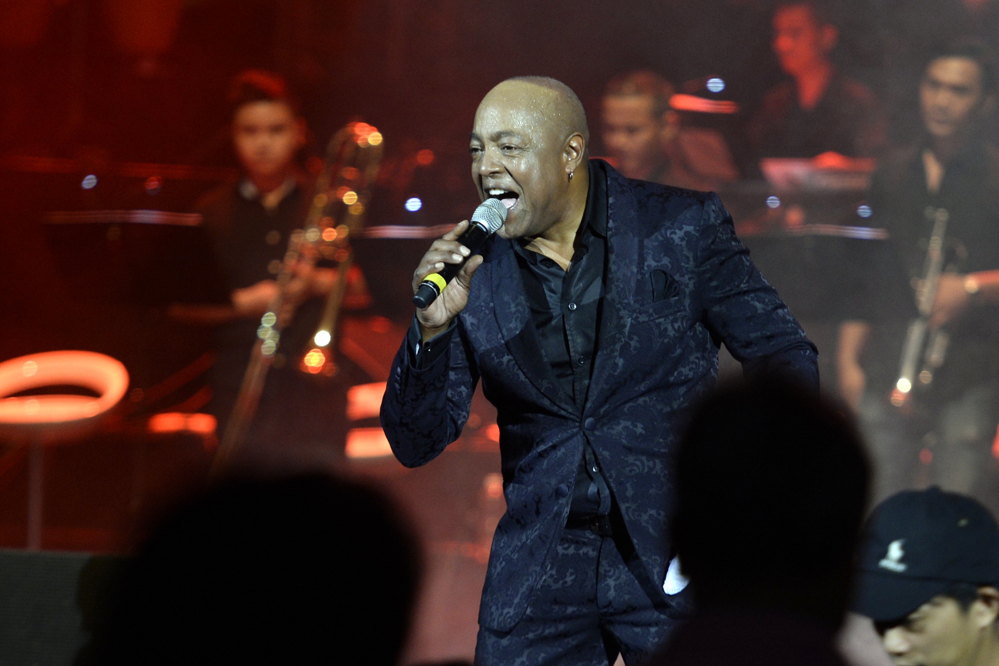 Peabo Bryson - Nguoi truyen cam hung tai ba hinh anh