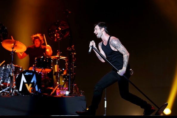 'Nhung dieu Maroon 5 can hoc hoi tu sao Viet!' hinh anh