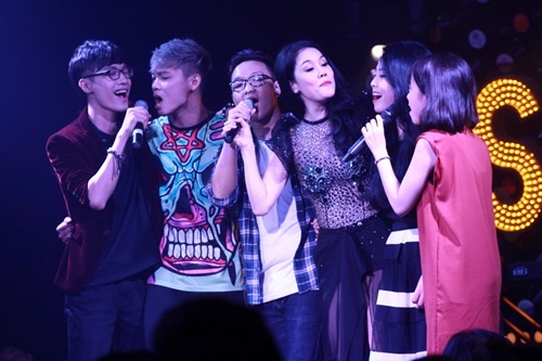 Gia dinh Kieu Anh va nhung uan khuc voi team Thu Phuong hinh anh