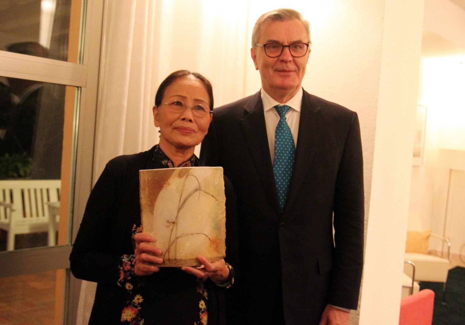 Tho Y Nhi la thong diep ve niem hanh phuc duoc song hinh anh