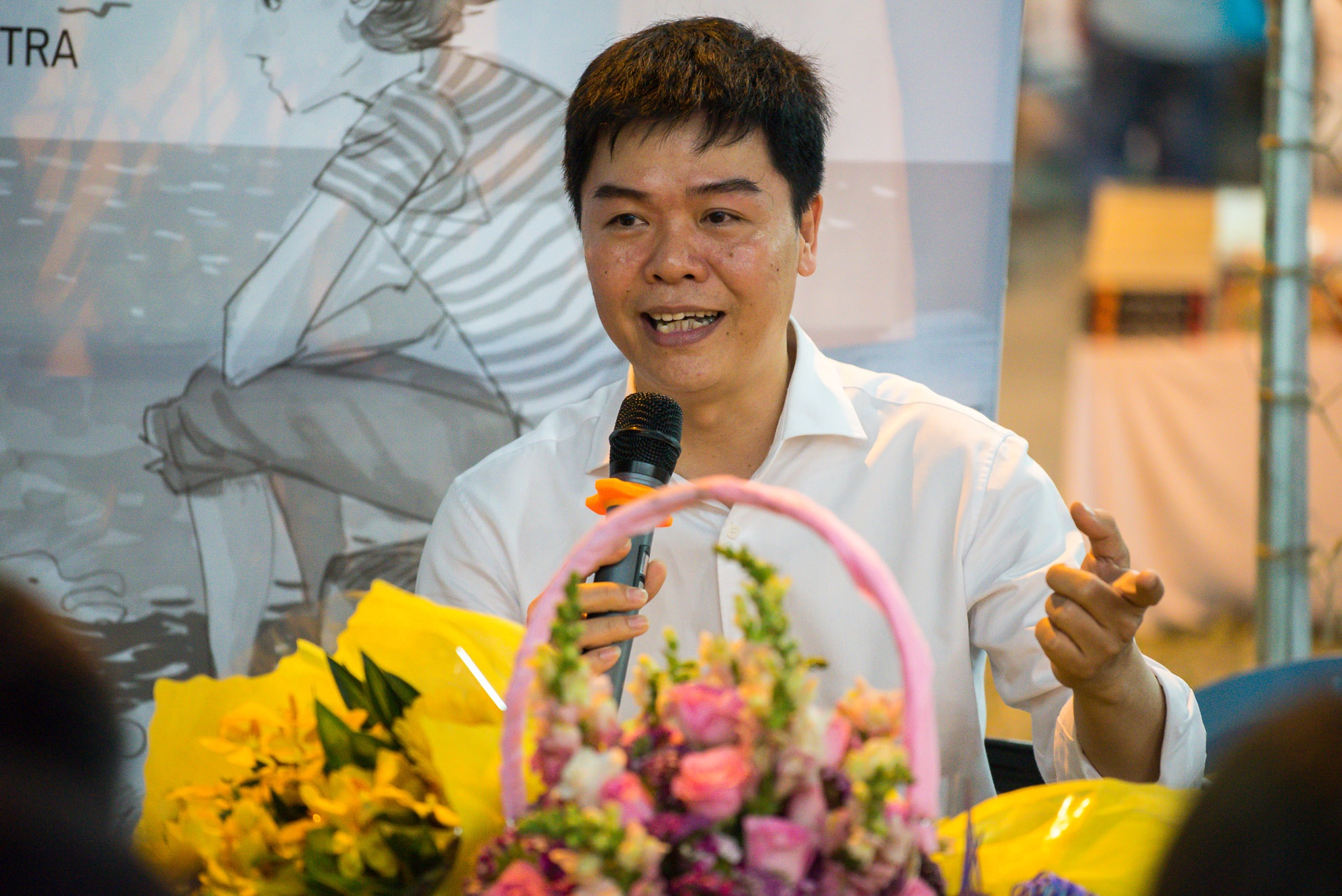 'Nguoi tre hom nay can su trao doi truc dien hon' hinh anh