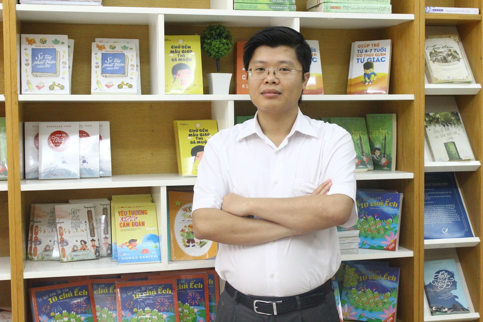 Ngay sach Viet Nam anh 1