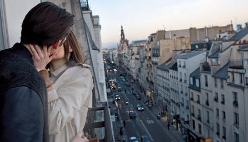 'Song nhu nguoi Paris' - Cam nang cua phu nu hien dai hinh anh