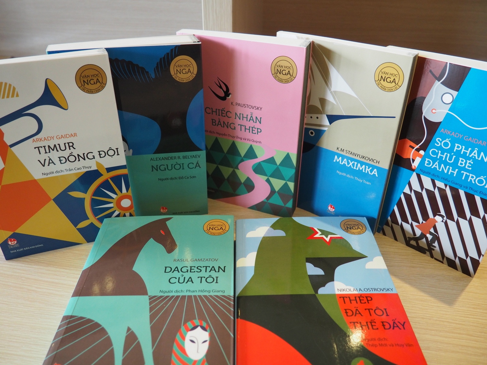 Van hoc Nga tro lai trong dien mao moi hinh anh