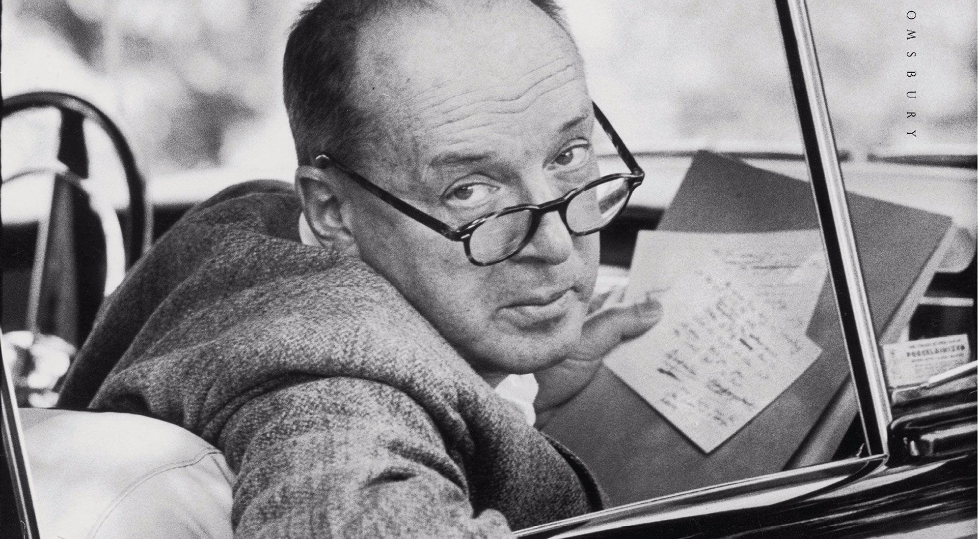 'Dau hieu va bieu hieu' cua Nabokov hinh anh