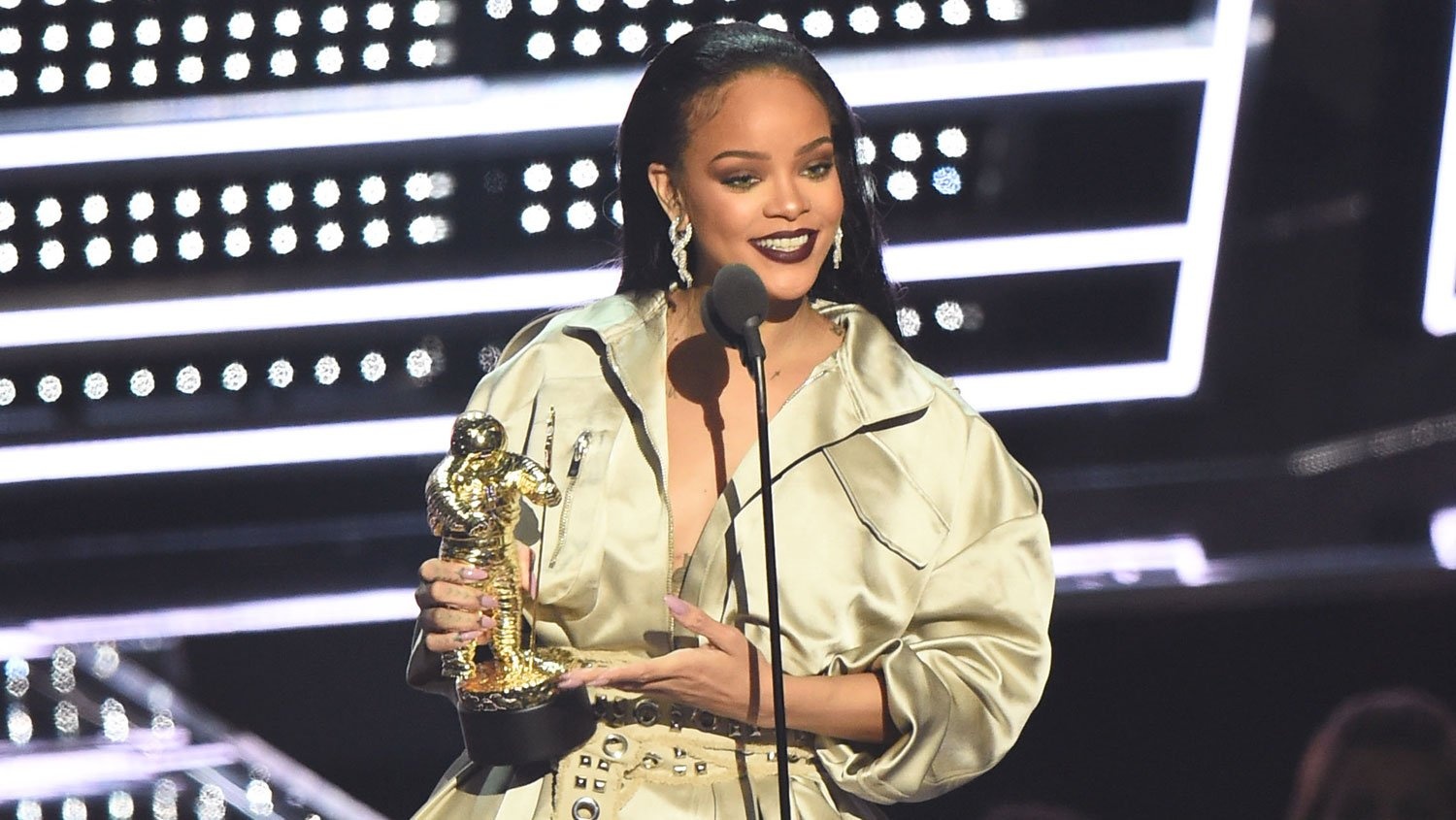 drake rihanna ảnh 3 drake rihanna anh 3