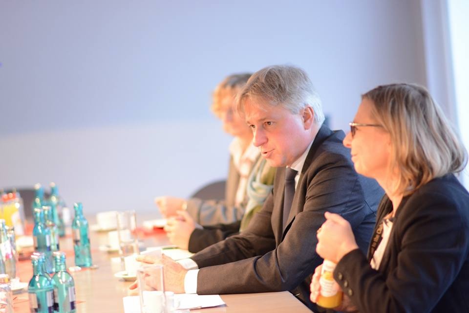 Việt Nam tại Hội chợ sách Frankfurt ảnh 1 Viet Nam tai Hoi cho sach Frankfurt anh 1