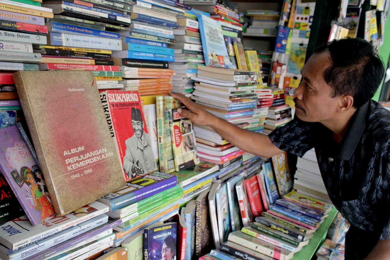 nganh xuat ban malaysia anh 2