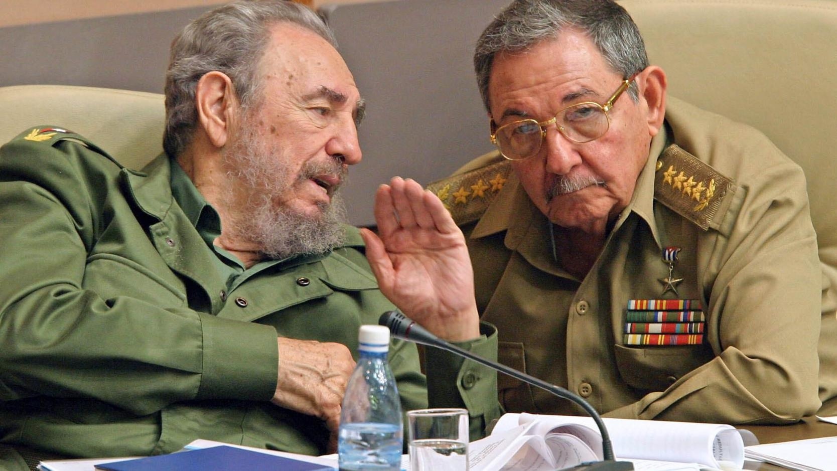 Fidel Castro va buc dien van co mot khong hai trong lich su hinh anh