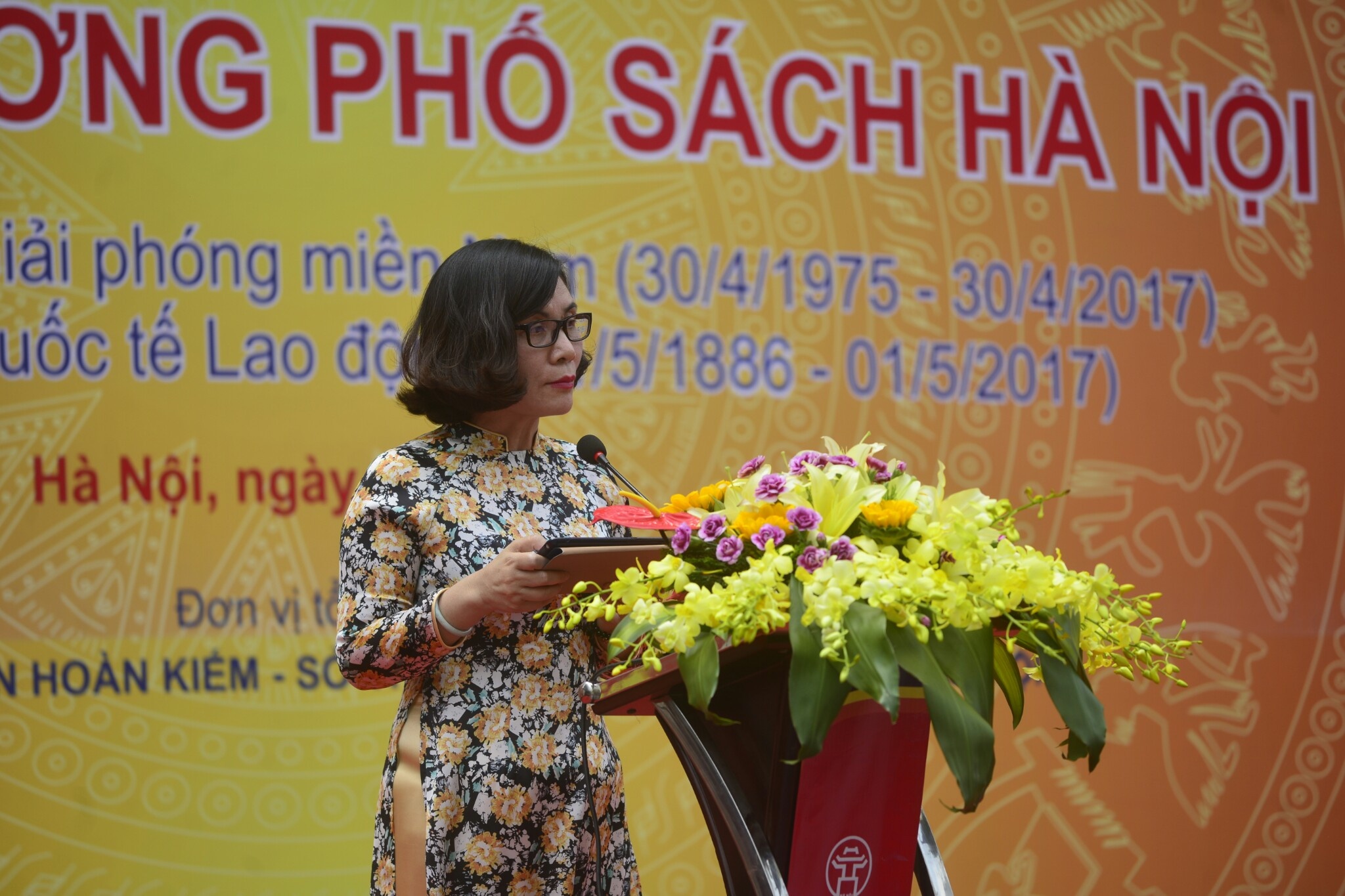 khai truong pho sach Ha Noi anh 1