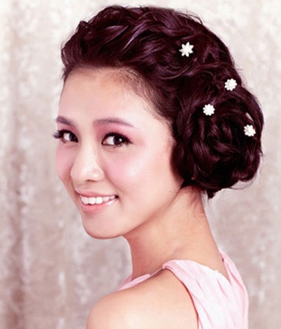 Hai kieu toc tet nu tinh de lam hinh anh