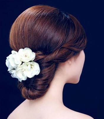 Tu lam toc xinh cho ngay cuoi hinh anh