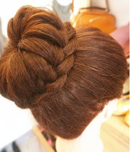 Bui toc theo phong cach nu hoang hinh anh