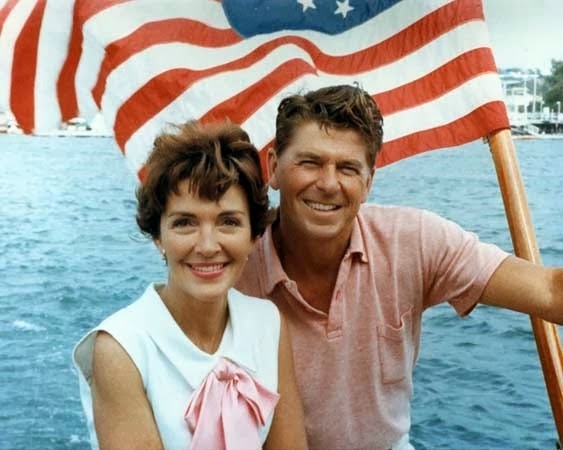 Khi tong thong viet thu tinh hinh anh