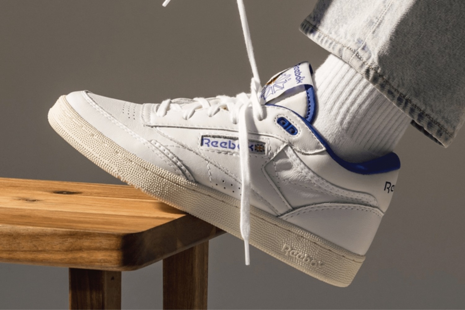 Reebok truoc tin don bi 'ga khong lo' the thao Trung Quoc mua lai hinh anh