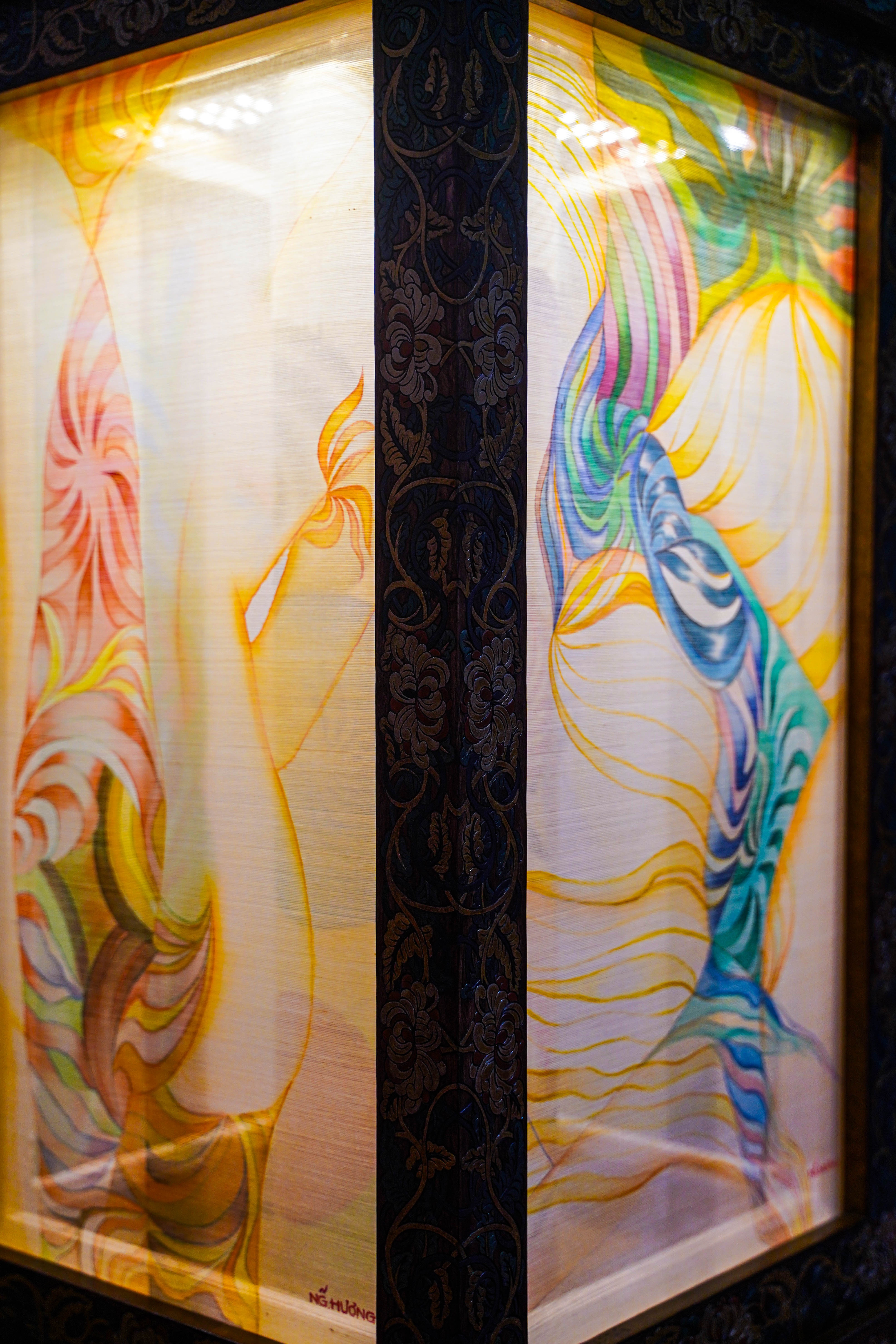 triển lãm tranh lụa,  lụa Việt, nghệ thuật lụa đương đại,  tranh lụa truyền thống,  biệt thự Pháp cổ,  Hàng Bài,  mỹ thuật Việt Nam ảnh 4 trien lam tranh lua,  lua Viet, nghe thuat lua duong dai,  tranh lua truyen thong,  biet thu Phap co,  Hang Bai,  my thuat Viet Nam anh 4