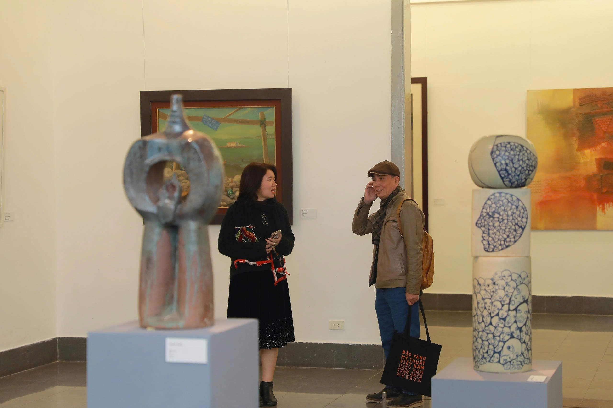 bao tang my thuat,  my thuat dong duong,  tiep nhan tac pham anh 7