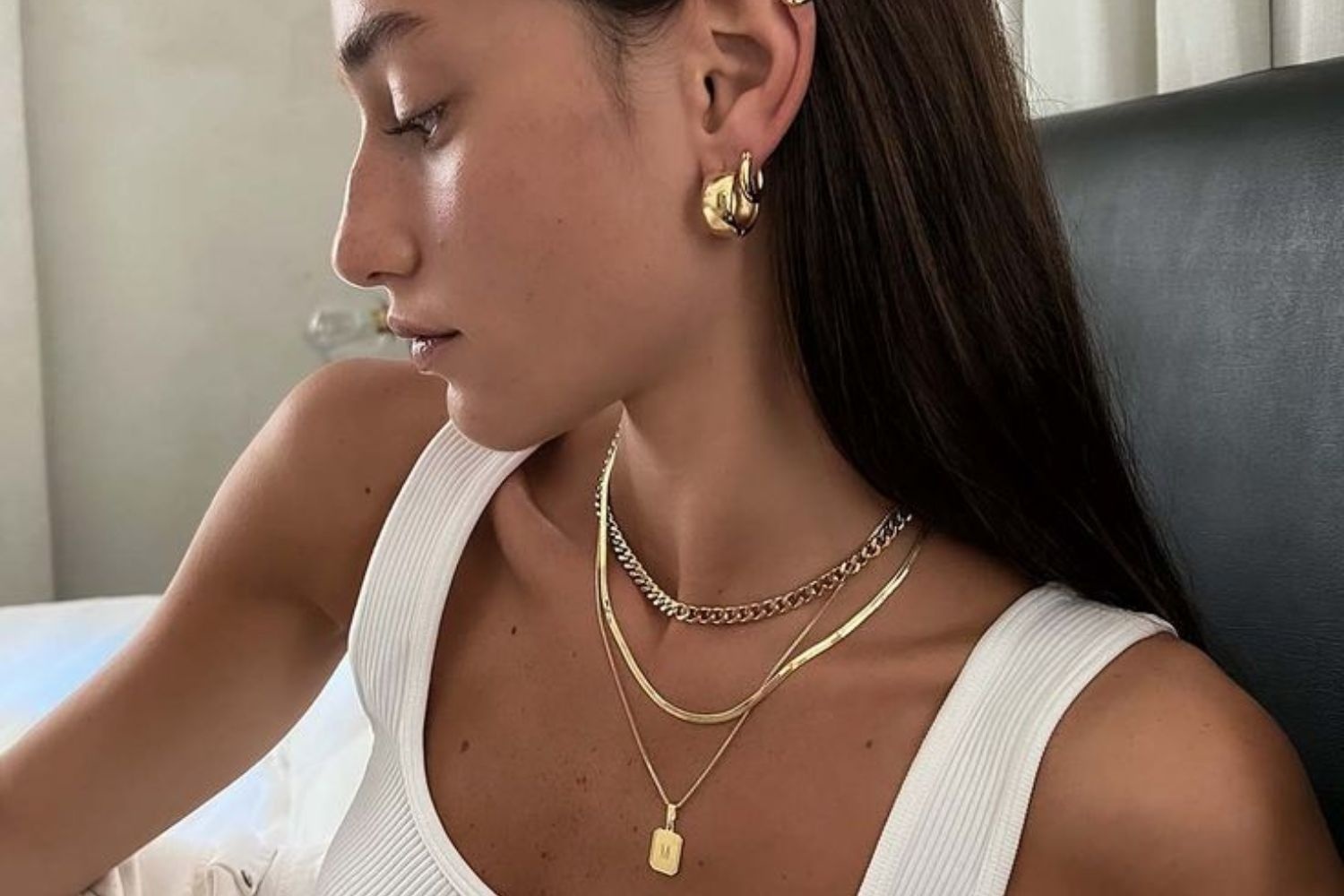 Deo vang khong can bo bac hinh anh