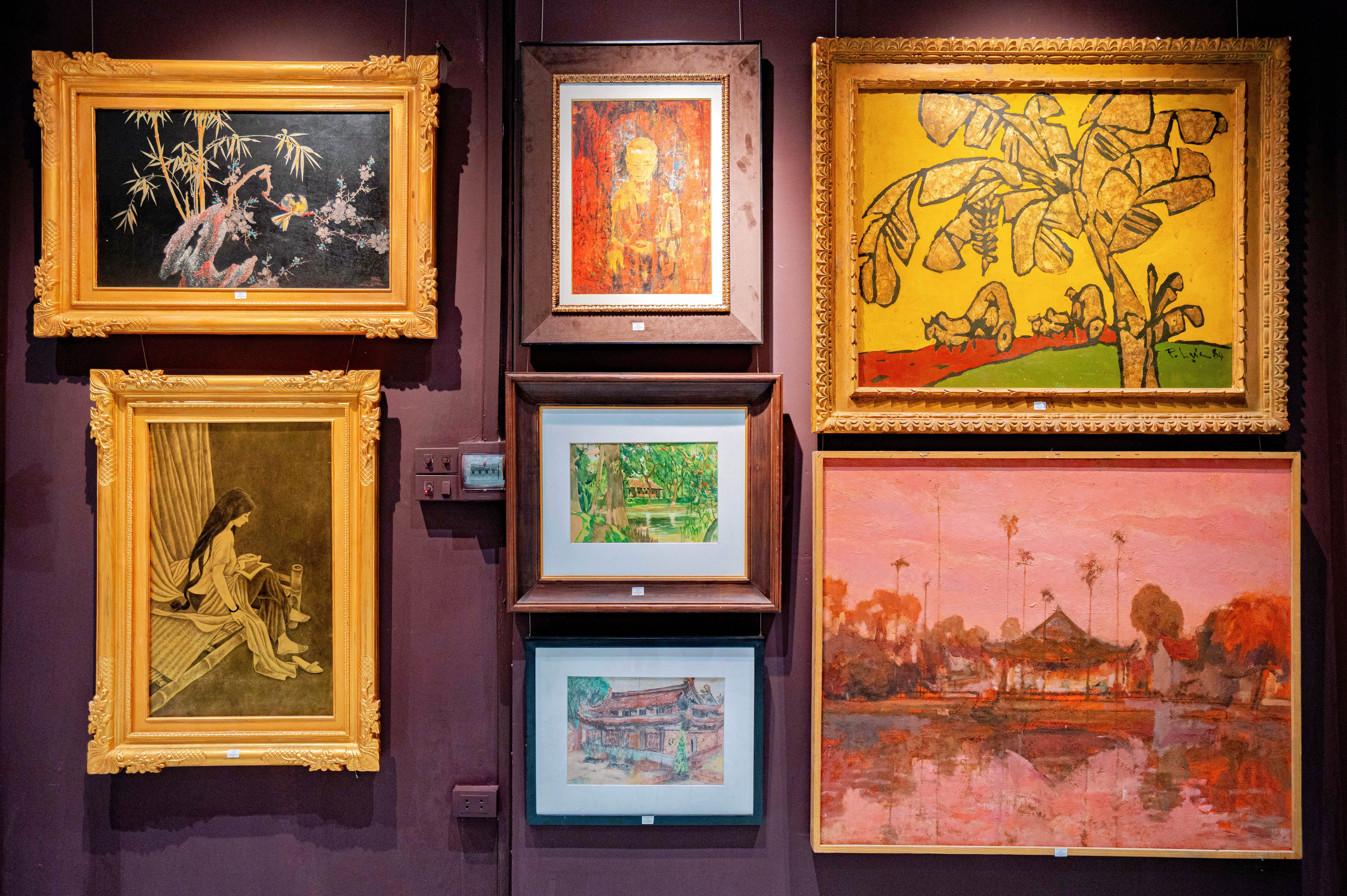 300 tac pham,  trien lam,  my thuat Viet Nam,  100 nam,  tranh nghi tam anh 12