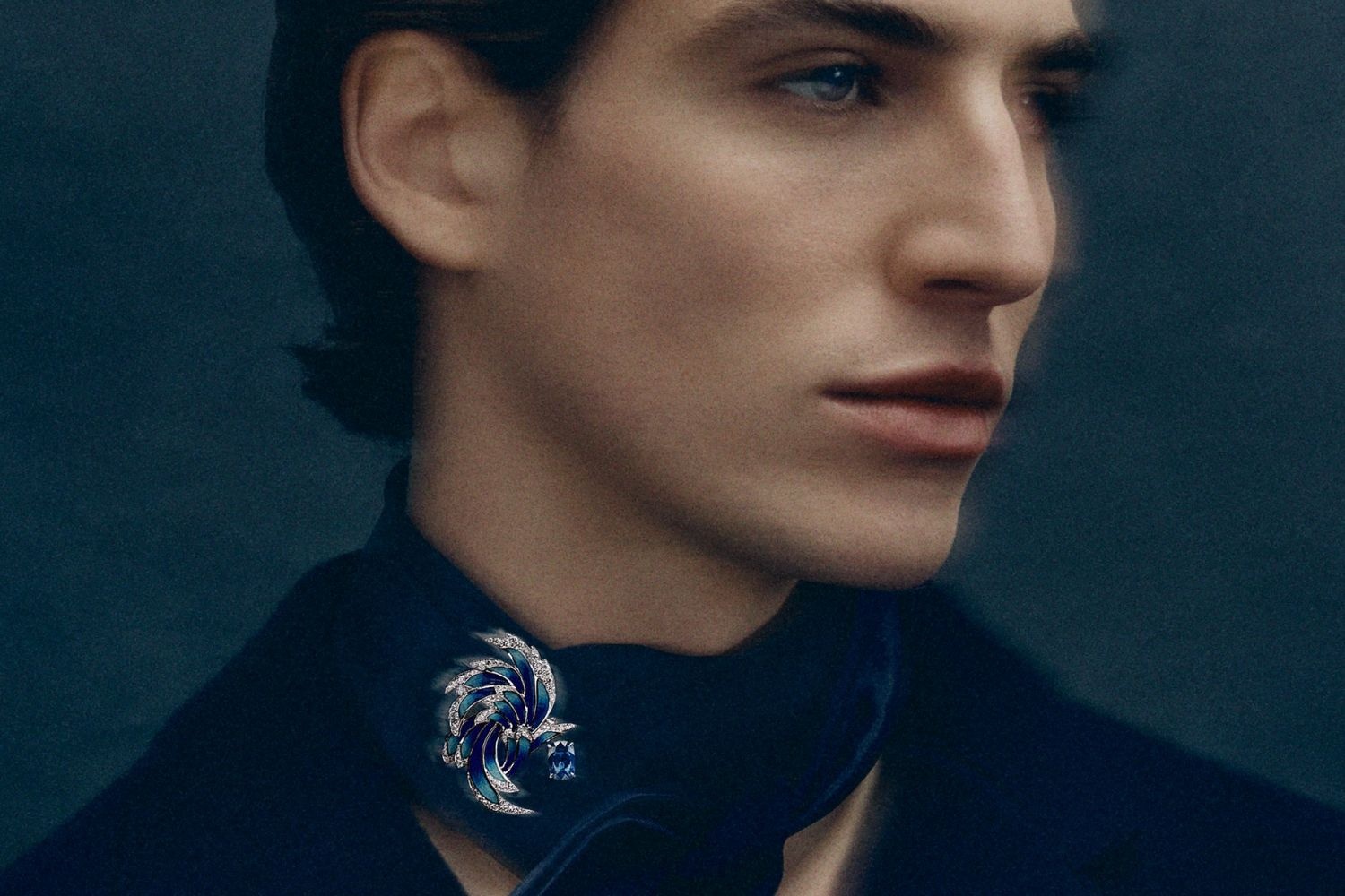 Trang suc tro thanh diem tua moi cua nganh xa xi hinh anh