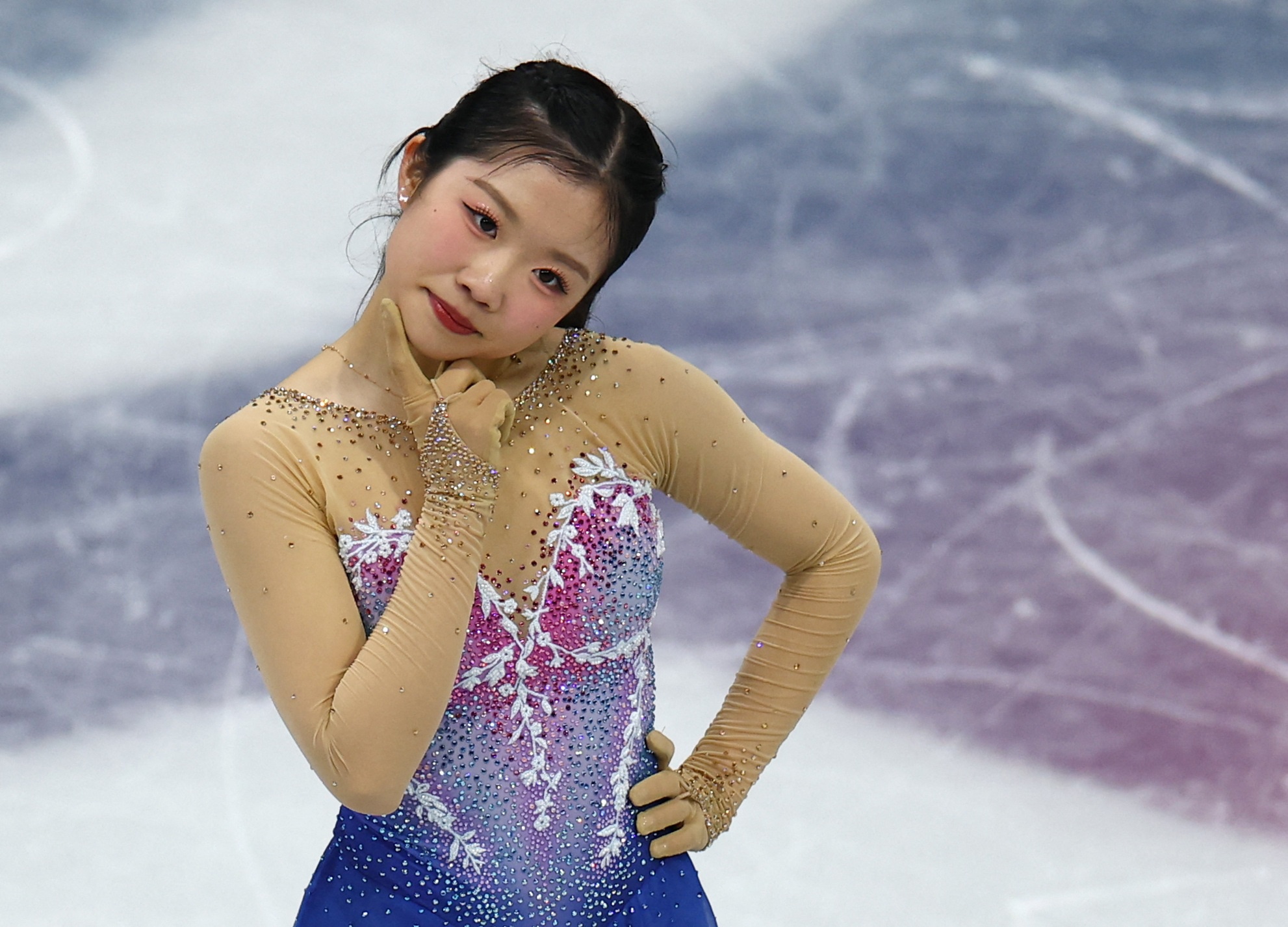 10 trang phuc an tuong nhat tren san bang Olympic 2026 hinh anh