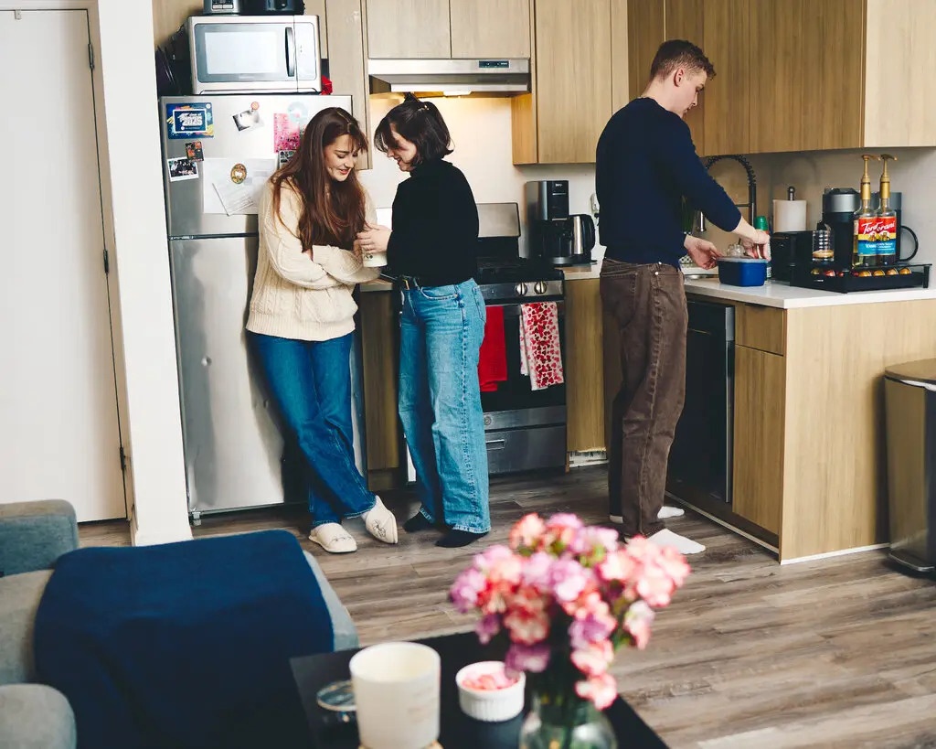 cap doi,  song rieng,  tai chinh anh 2