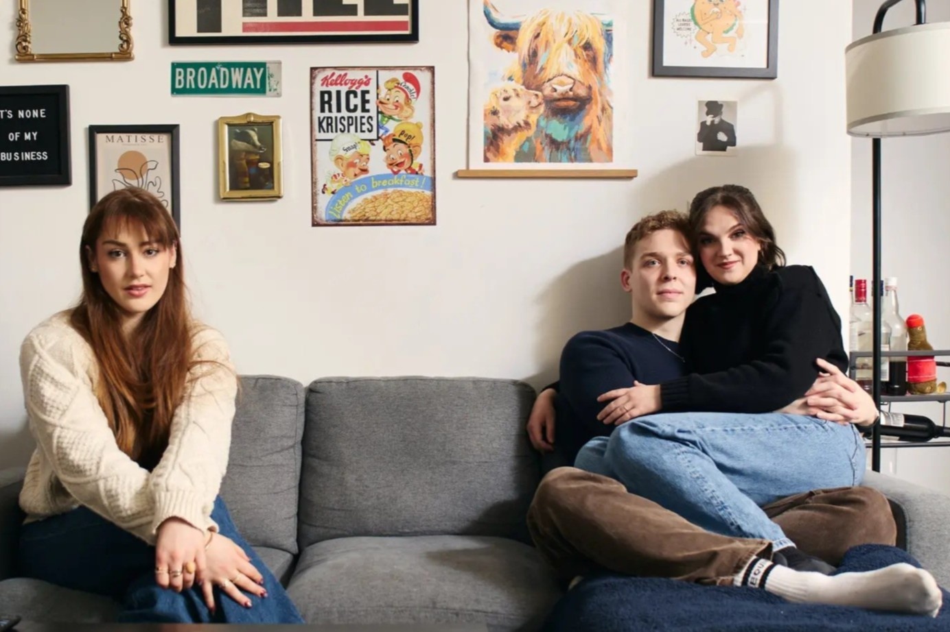 Song cung nha voi nguoi yeu lan ban tro hinh anh