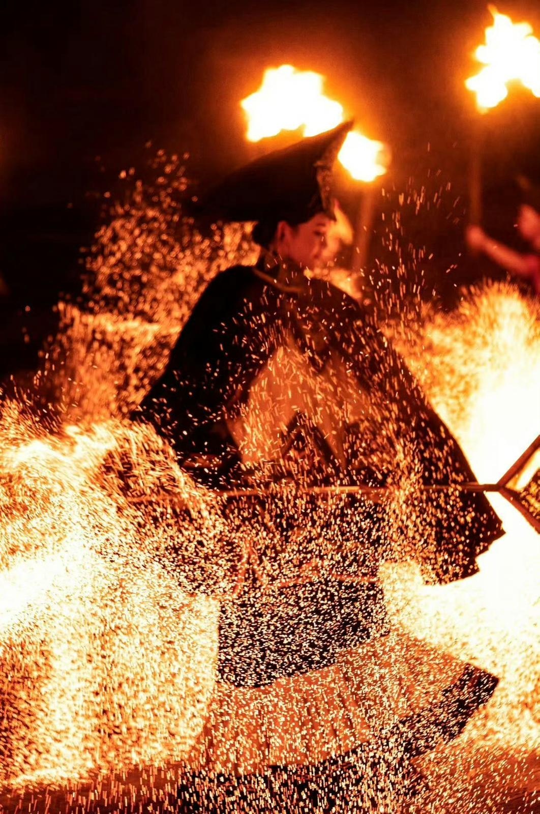 ly tu that,  di san,  trung quoc,  van hoa anh 6