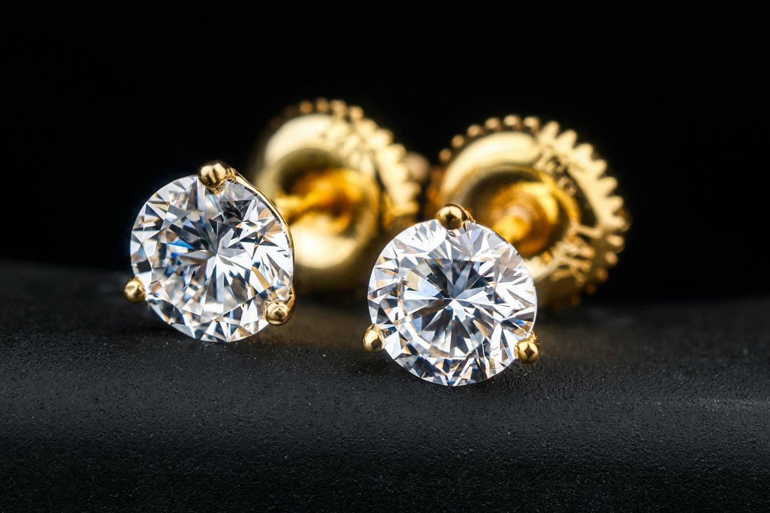 4 dieu can biet truoc khi mua kim cuong roi hinh anh