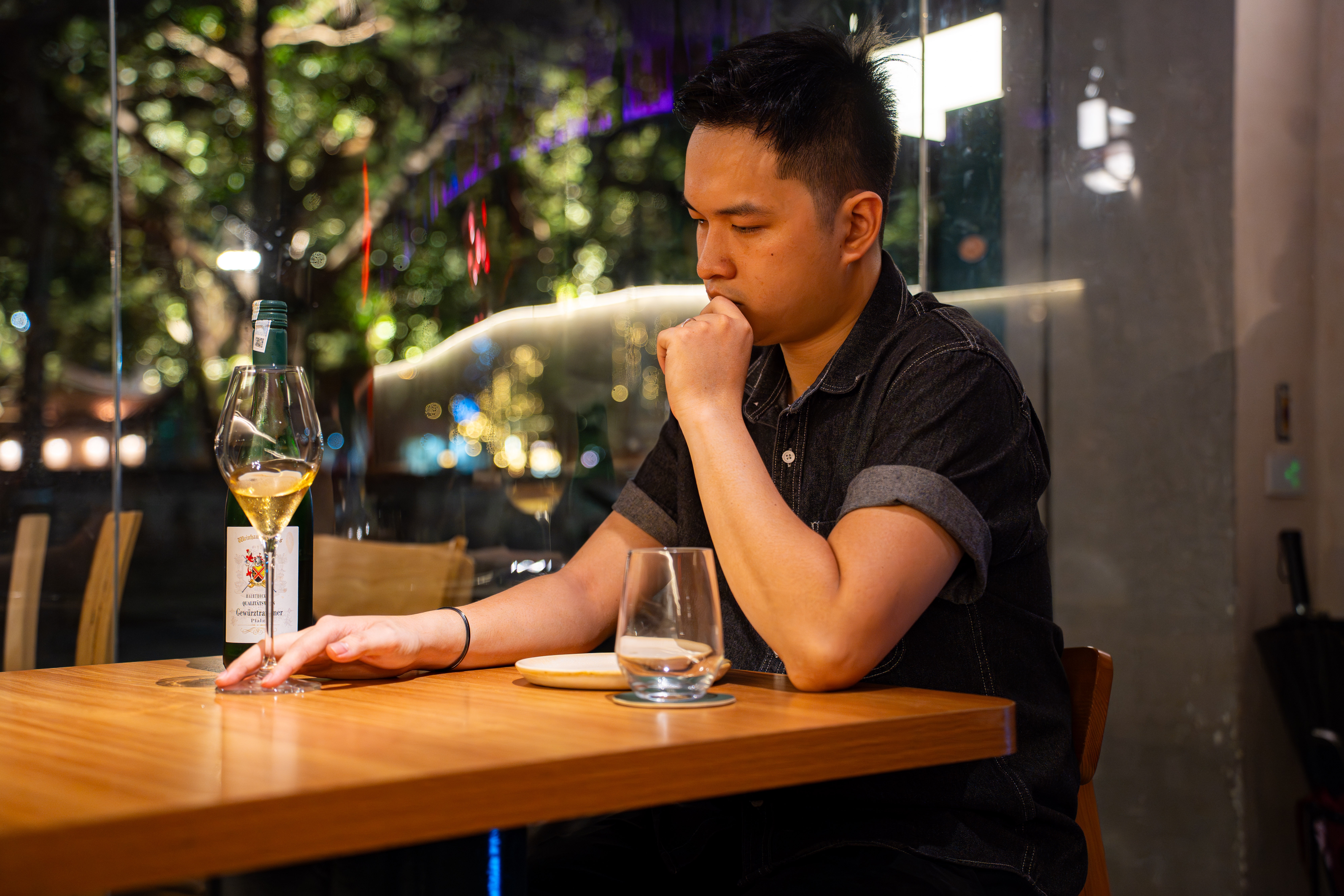 vang,  uong,  ha noi, anh 1