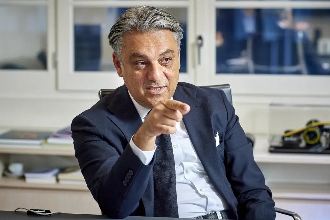 Cuu CEO hang xe hoi 'dai phau' Gucci hinh anh