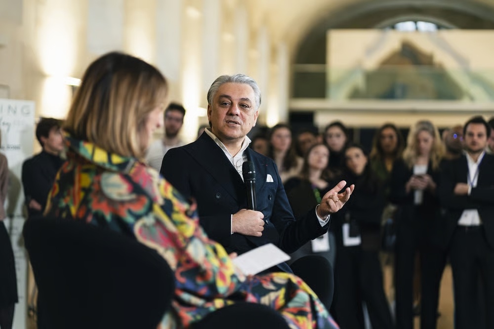 gucci,  ceo,  o to anh 3