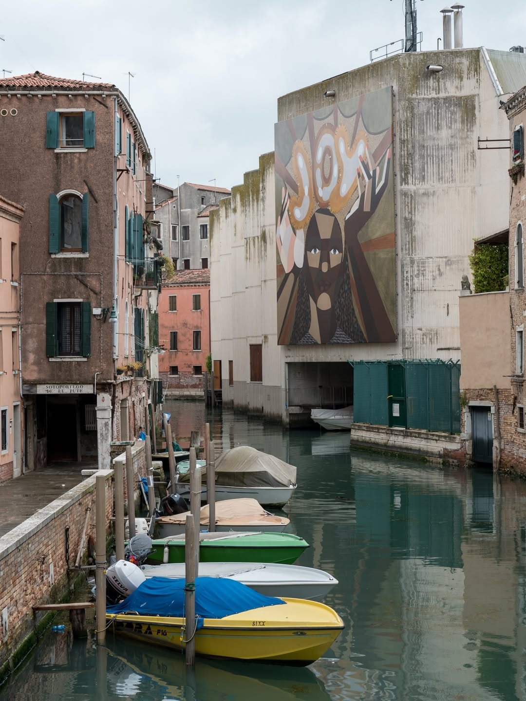 tac pham,  venice biennale, anh 3