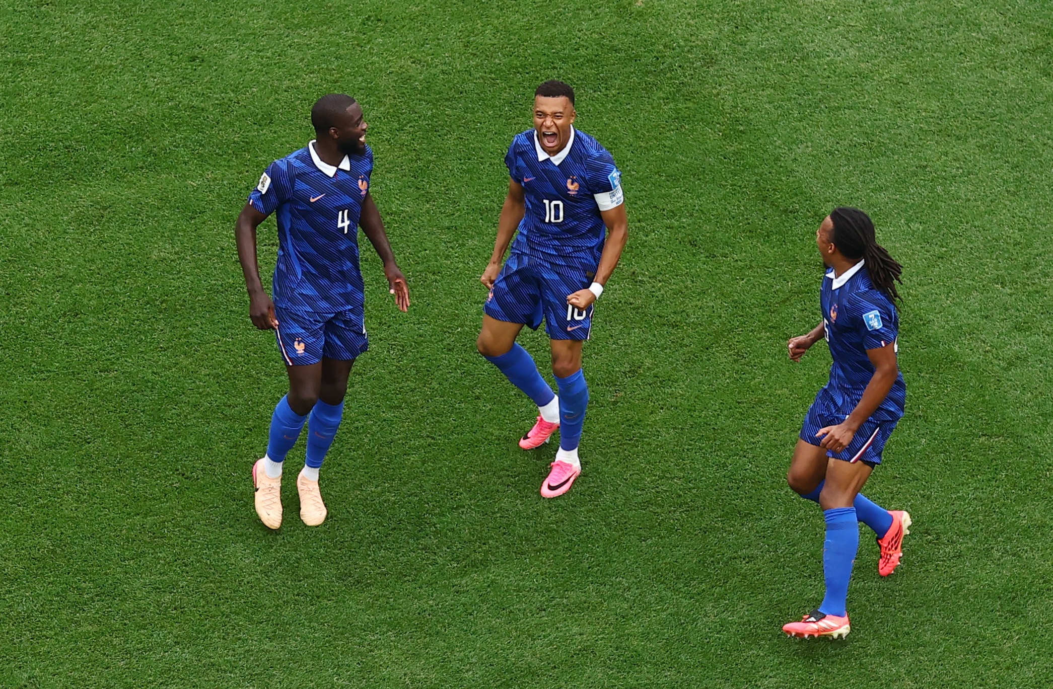 world cup,  giay den anh 1