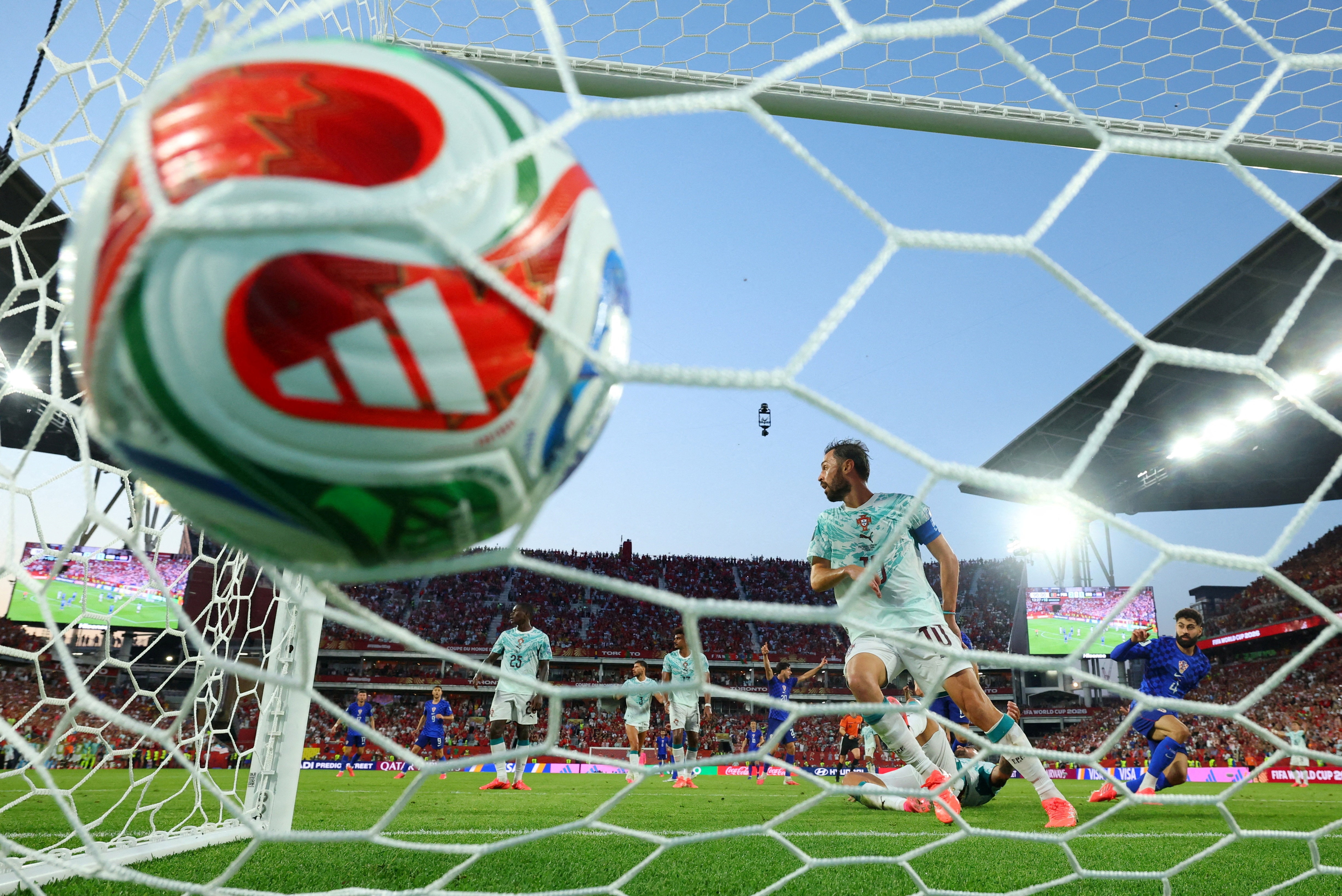 World Cup 2026 boi thu chua tung co, FIFA 'bo tui' 12 ty USD hinh anh