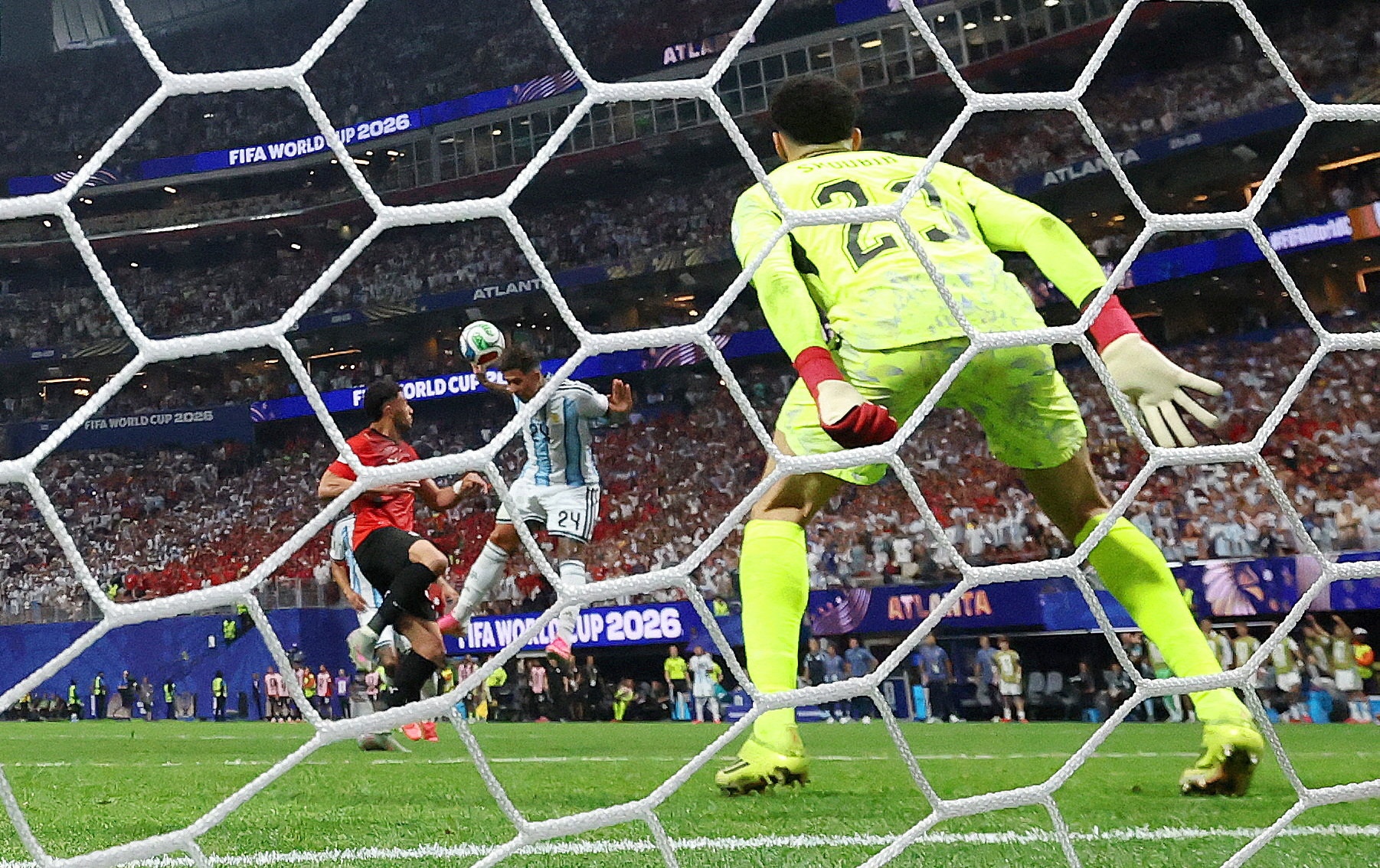 world cup,  enzo fernandes anh 2