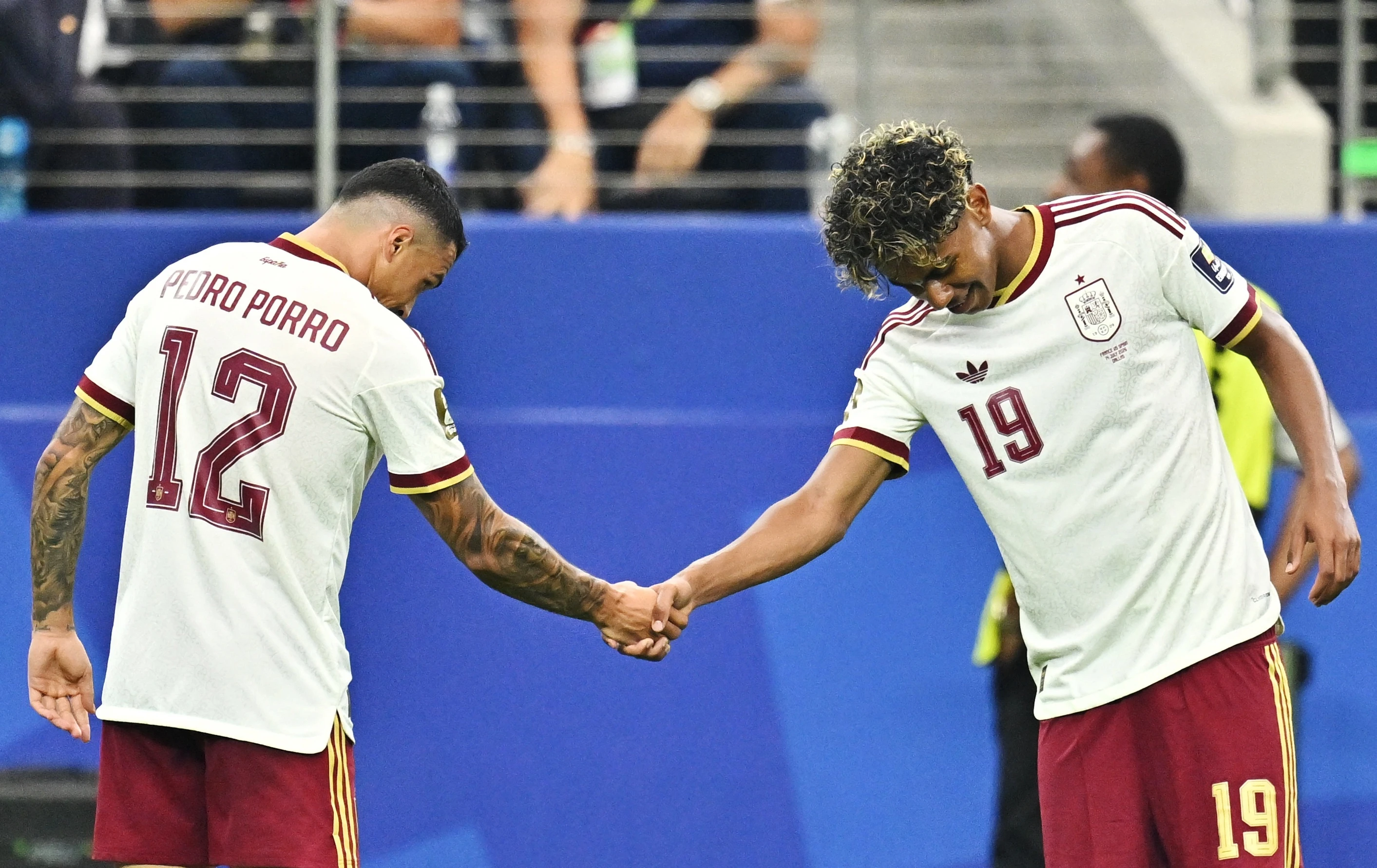 &aacute;o,  t&acirc;y ban nha,  world cup ảnh 1